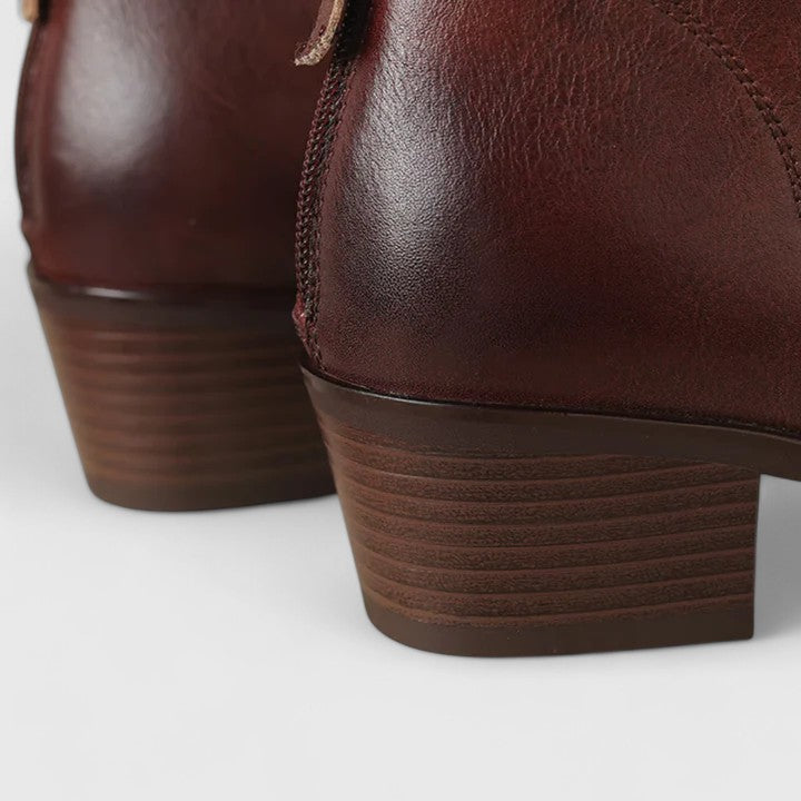 Raynlee™ | Elegant Low-Heel Ankle Boots