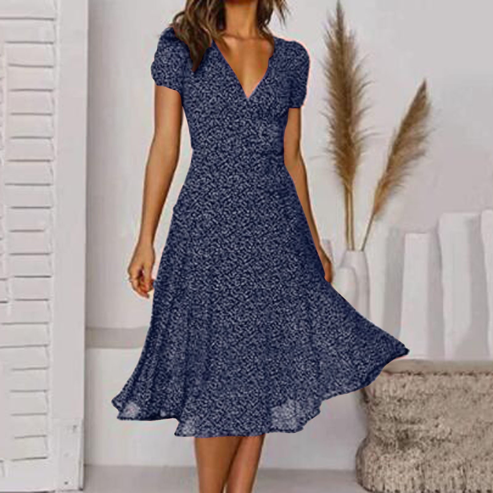 Ella - V-neck summer dress
