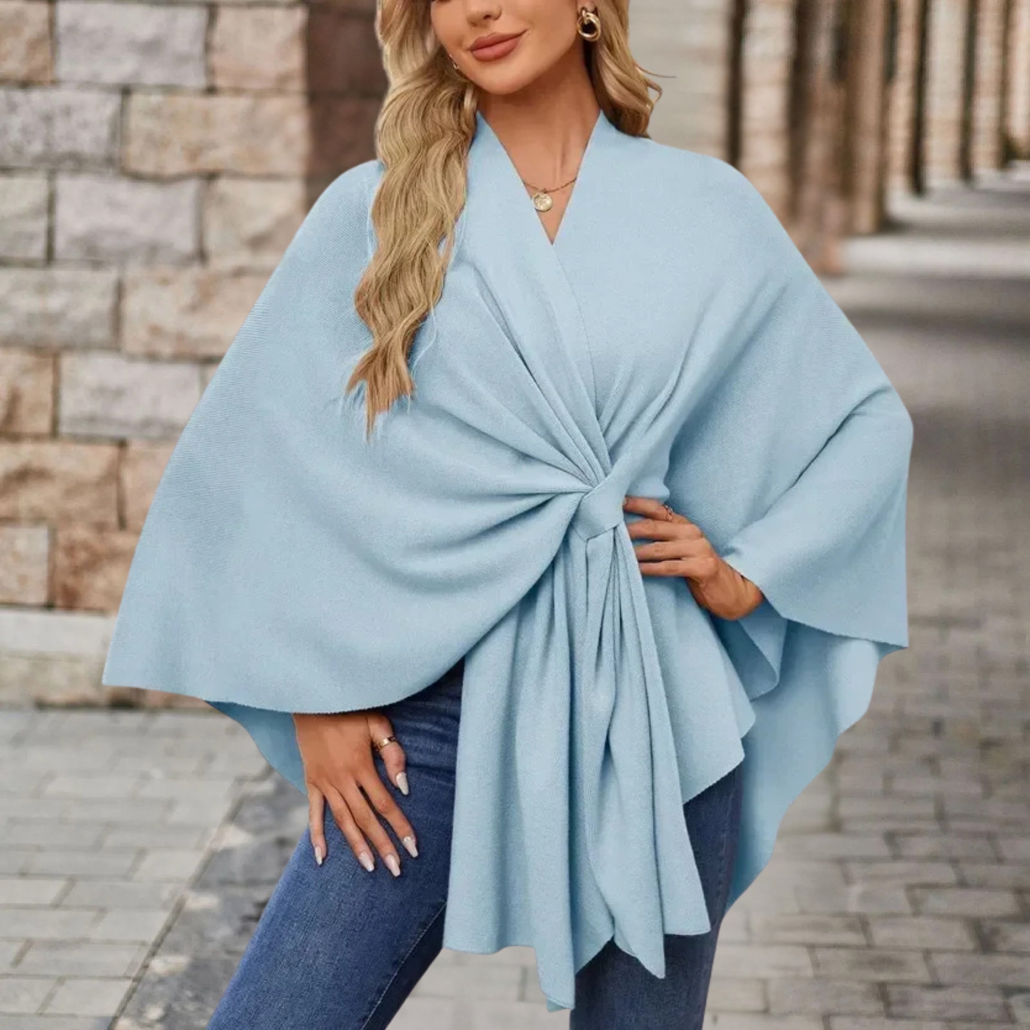 Ríonach – Chic Poncho
