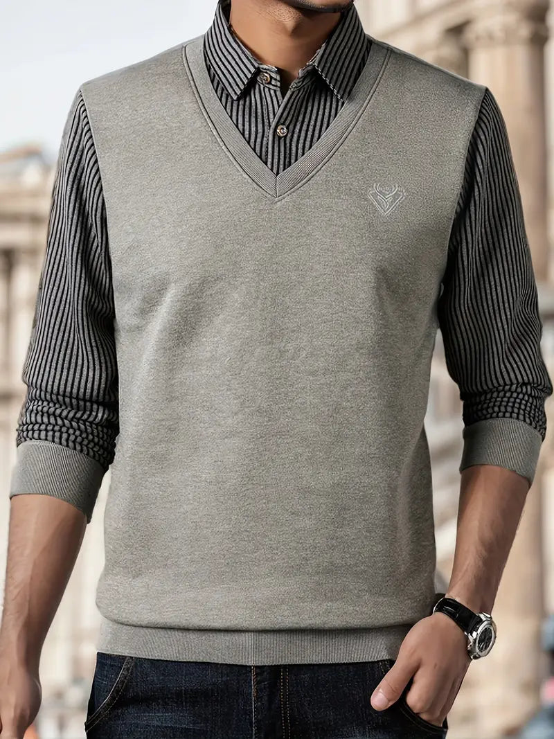 Gareth | Effortlessly Stylish and Confident Sweater