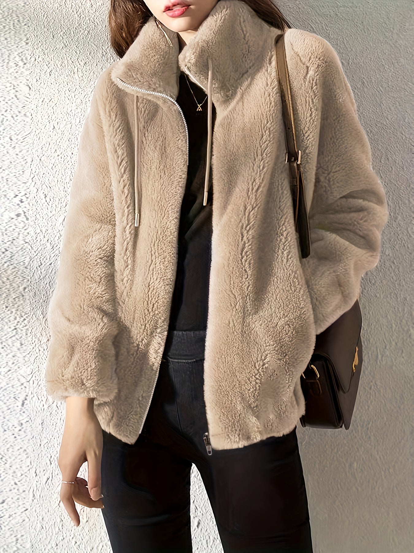 Alina – Soft Teddy Coat