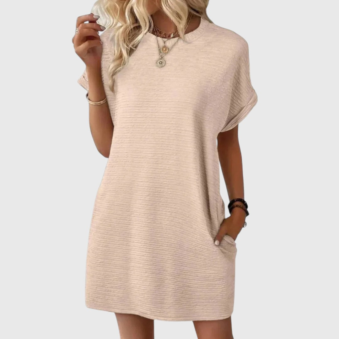 Pauline – Casual Minimalist Round Neck Summer Dress