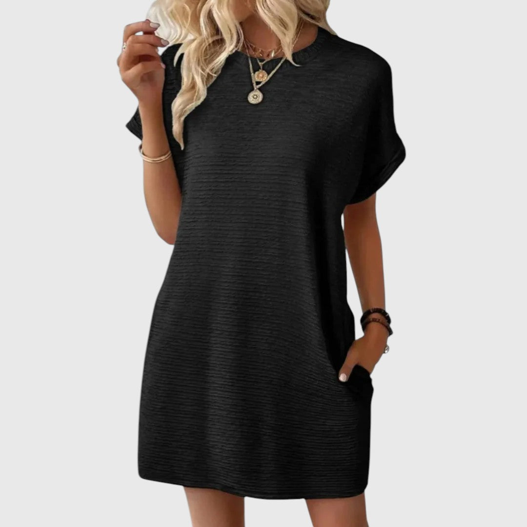Pauline – Casual Minimalist Round Neck Summer Dress