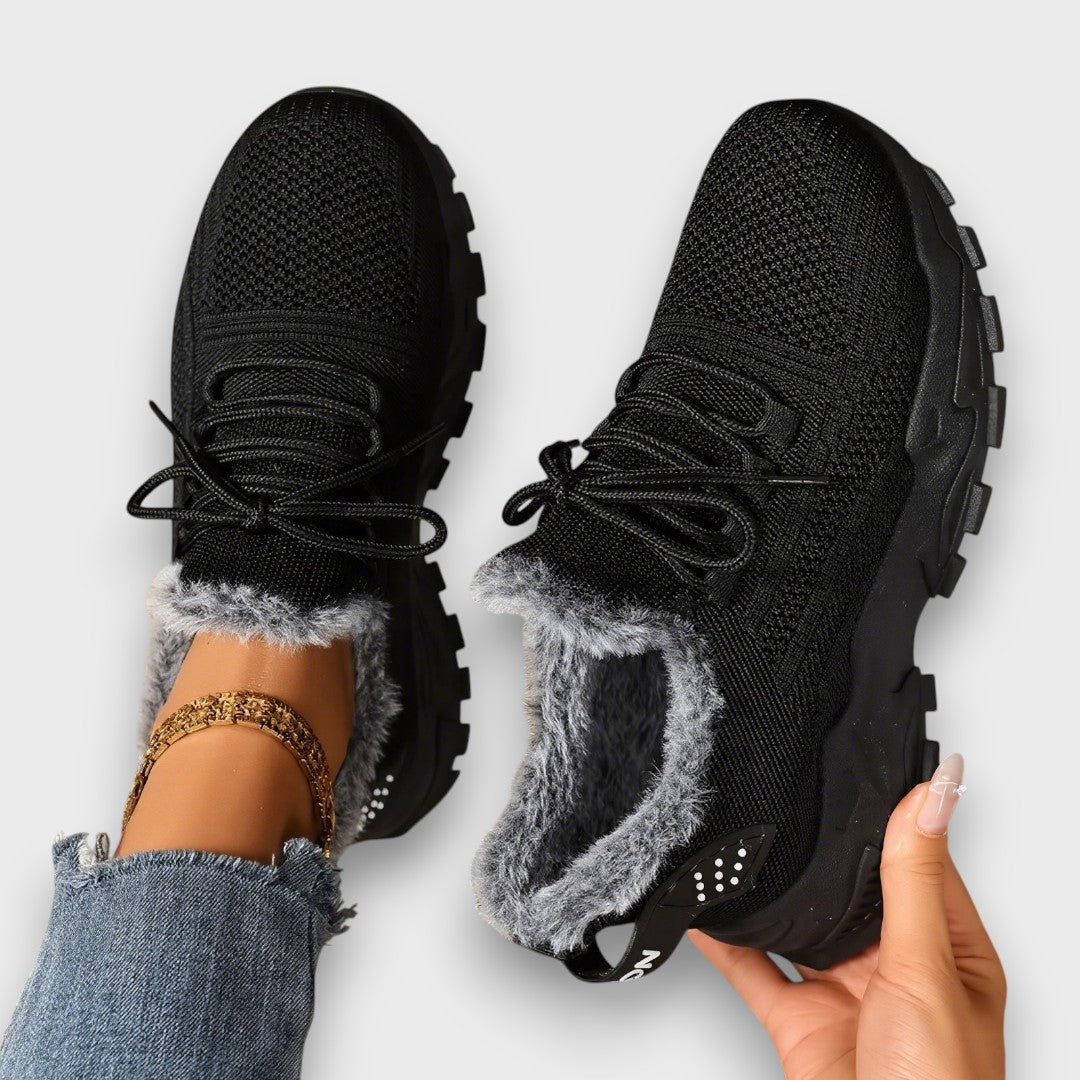 Elara™ | Cozy Winter Lace-Up Sneakers