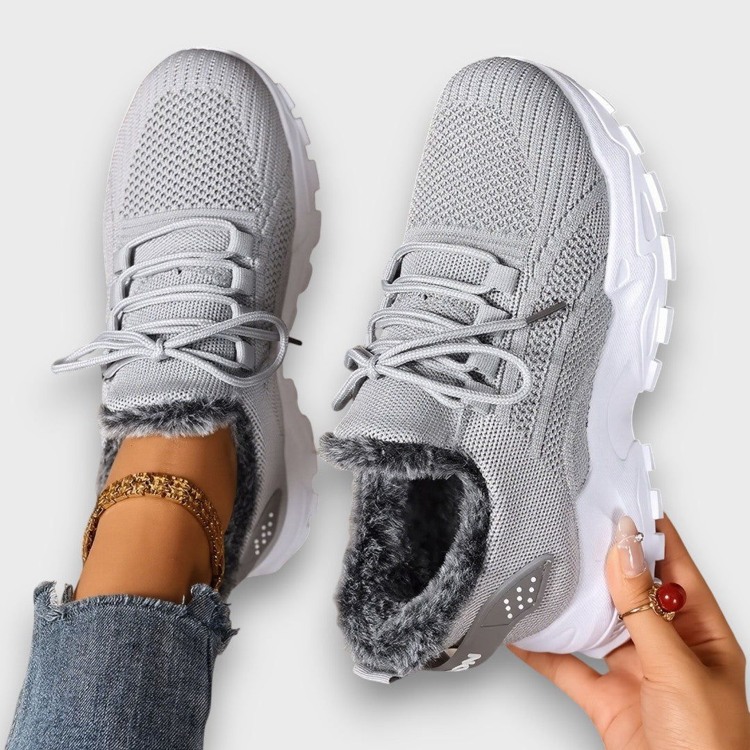 Elara™ | Cozy Winter Lace-Up Sneakers