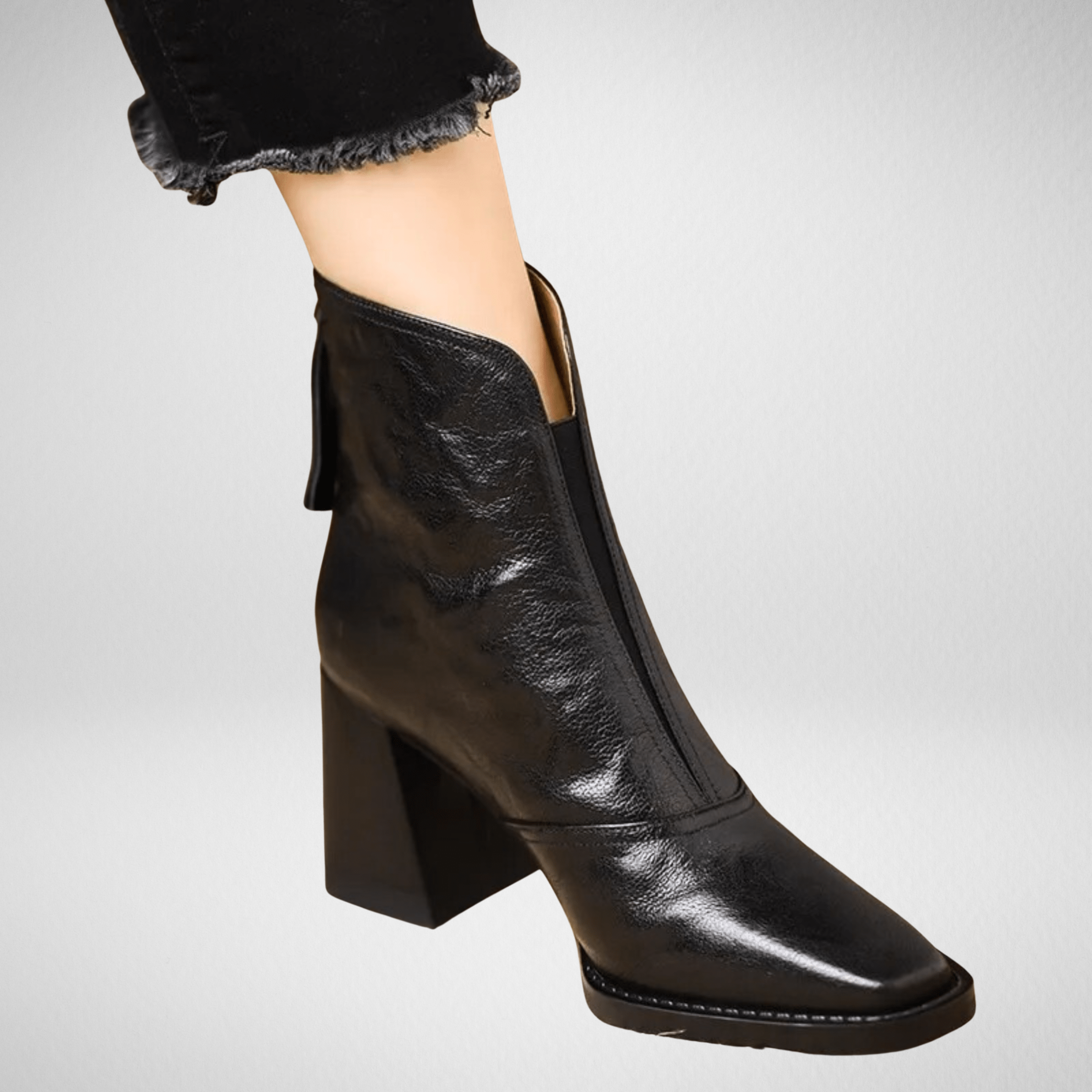 Claudi | Luxurious Mid-Heel Ankle Boots