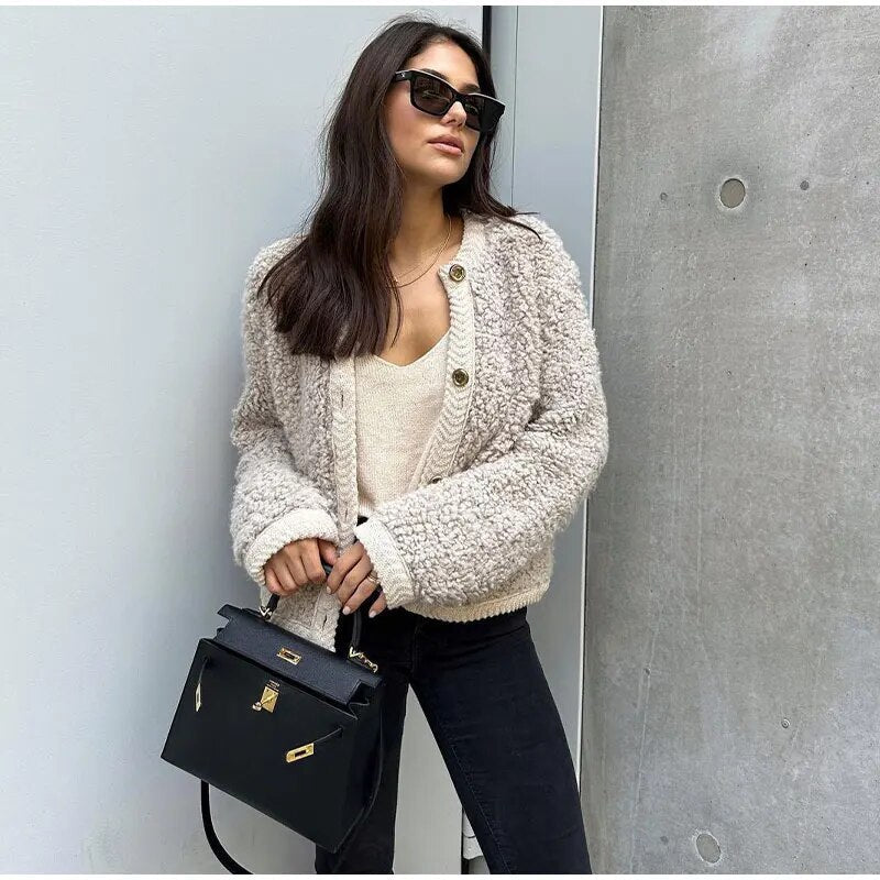 Svala | Stylish Women's Vest – Casual Chic