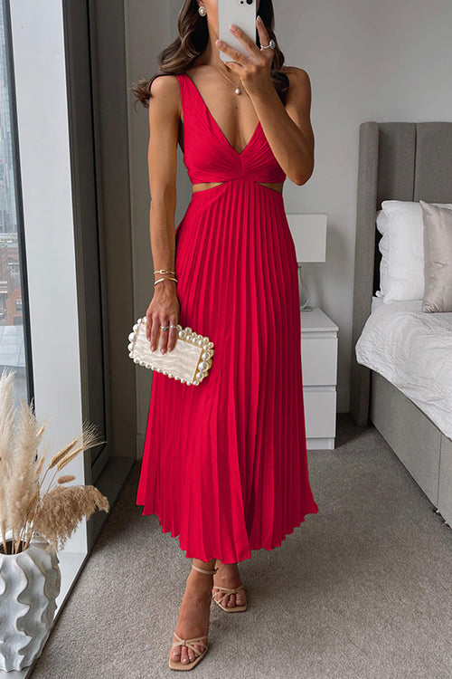 Judy - Elegant pleated evening midi dress for women