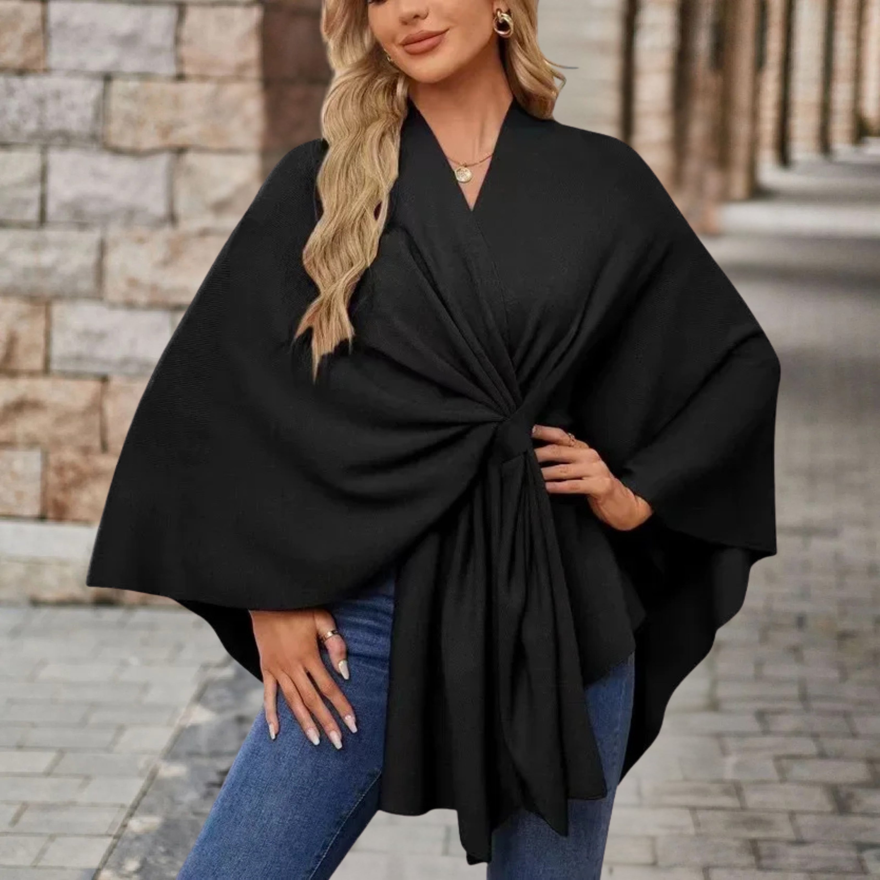Ríonach – Chic Poncho