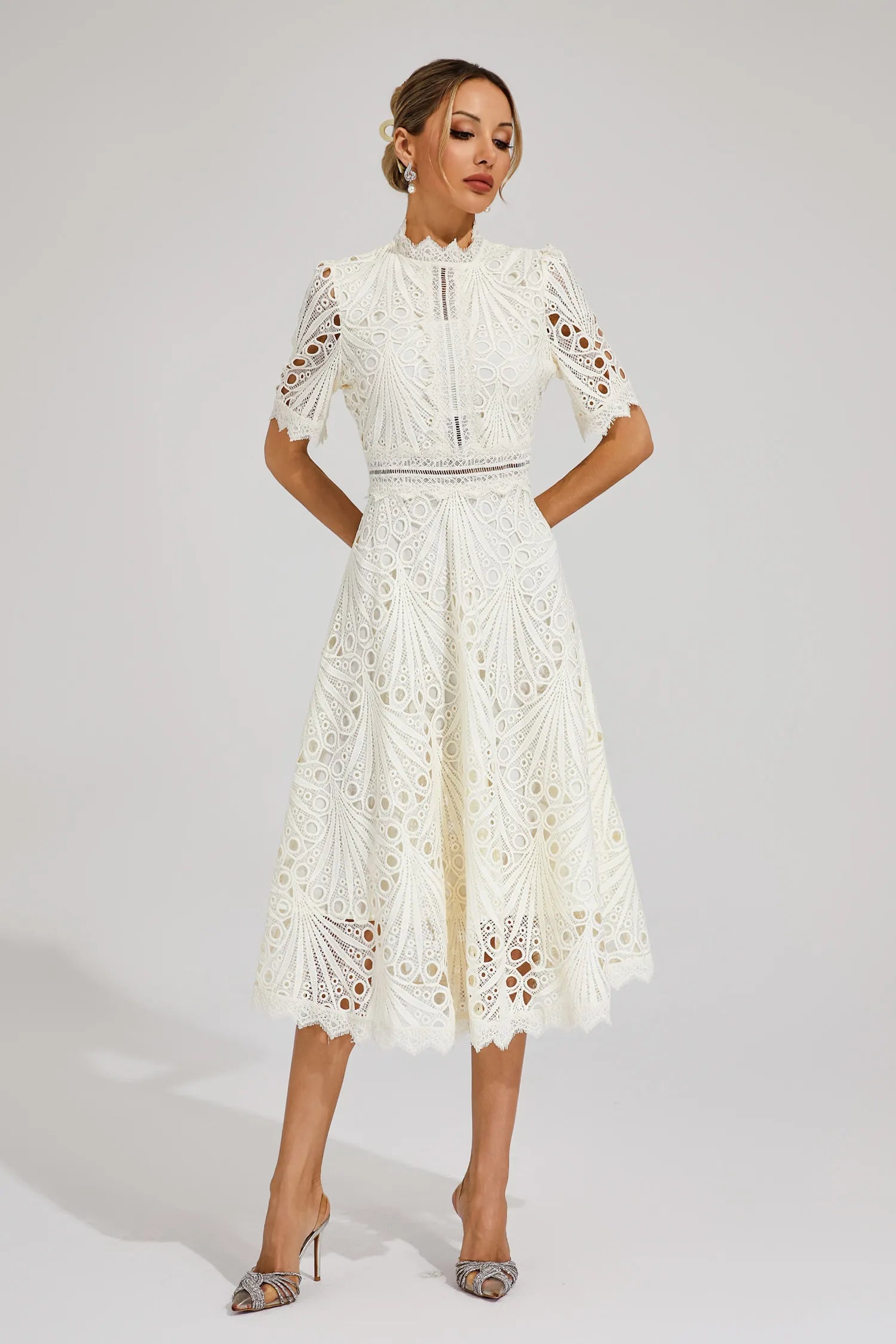 Hallie - Lace Midi Dress