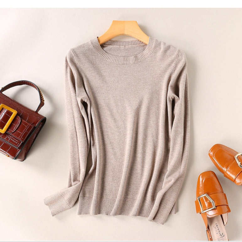 Isalie | Classic Soft Knit Sweater