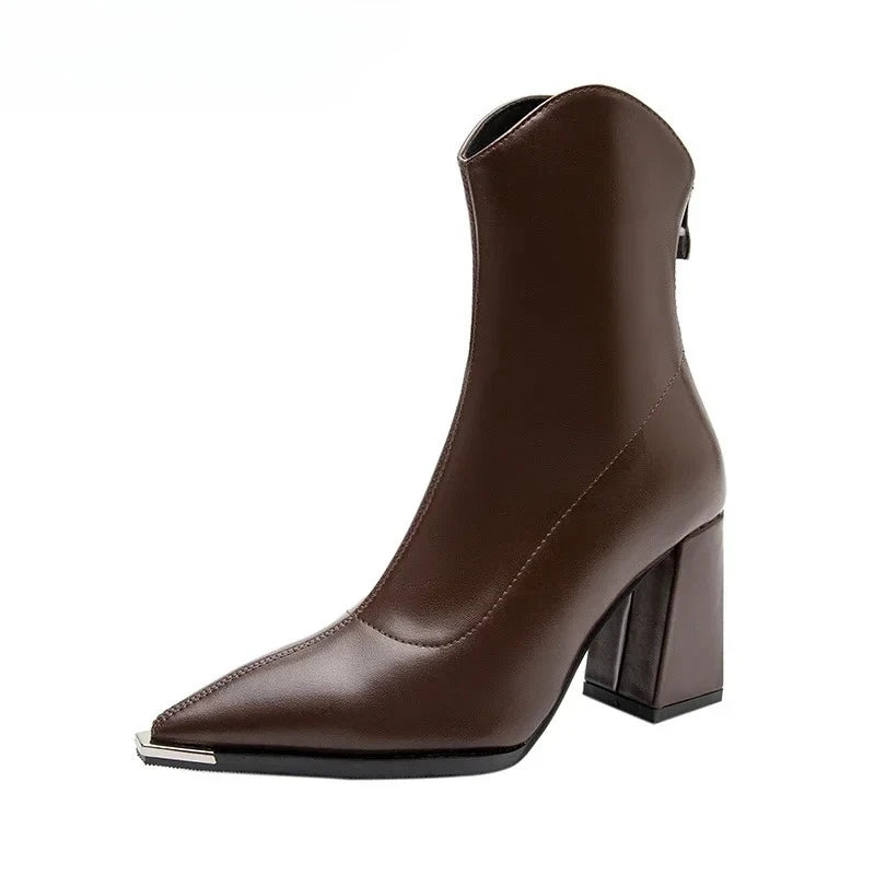 Valeria™ | Sleek Pointed-Heel Ankle Boots
