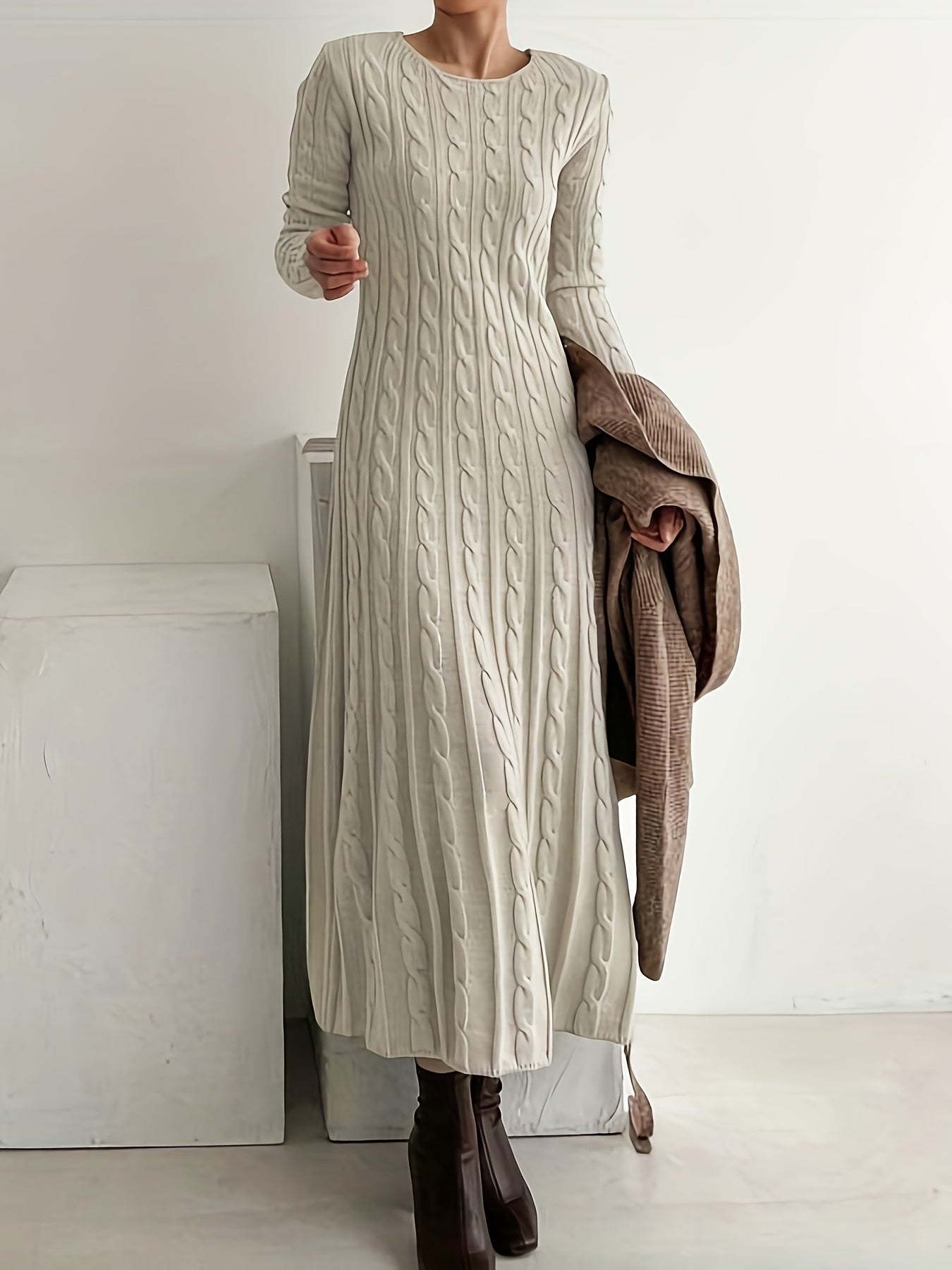 Elowen | Elegant Cable-Knit Maxi Dress