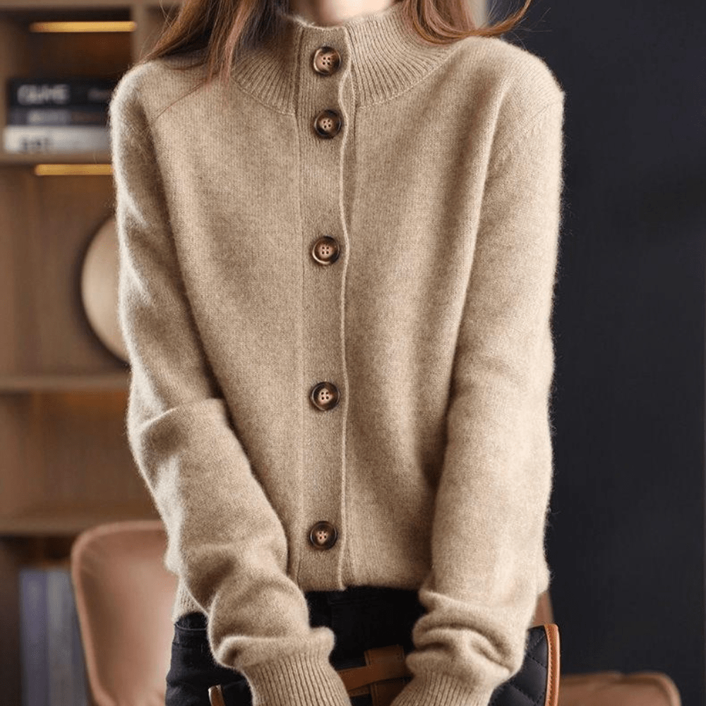 Amara | Soft Buttoned Knit Sweater